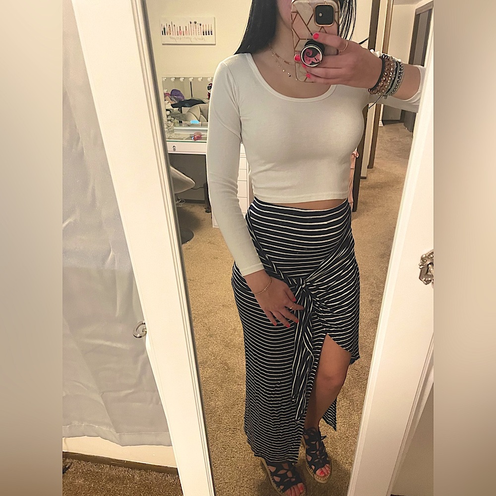 **Buy 4 Get 1 Free. $5 items only!  White Long Sleeve Crop Top